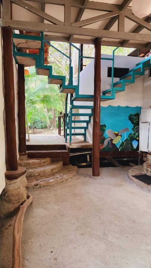 Uvita River Guesthouse エクステリア 写真