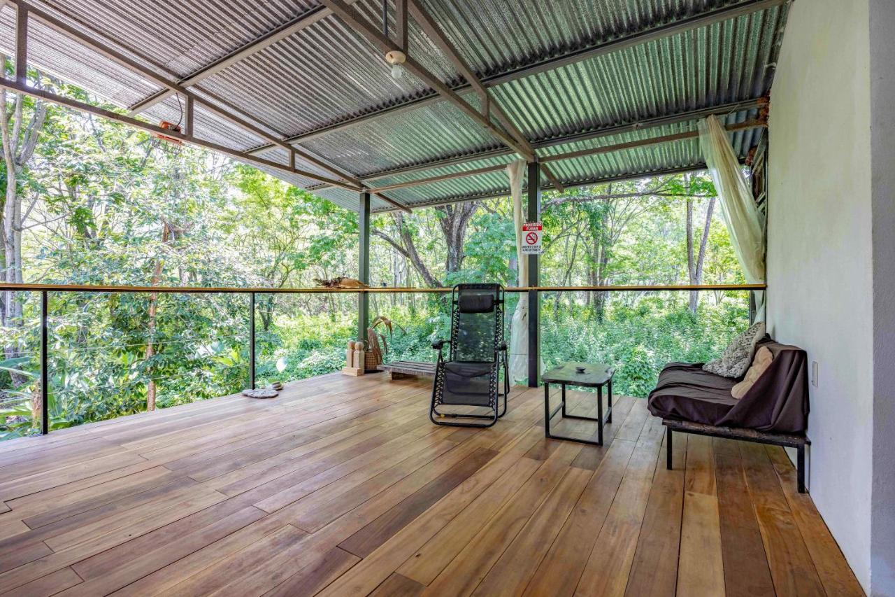 Uvita River Guesthouse エクステリア 写真